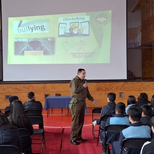 Charla de Carabineros